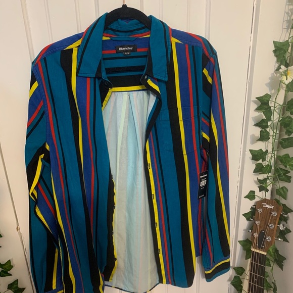 Bluenotes Button Up - Picture 2 of 3